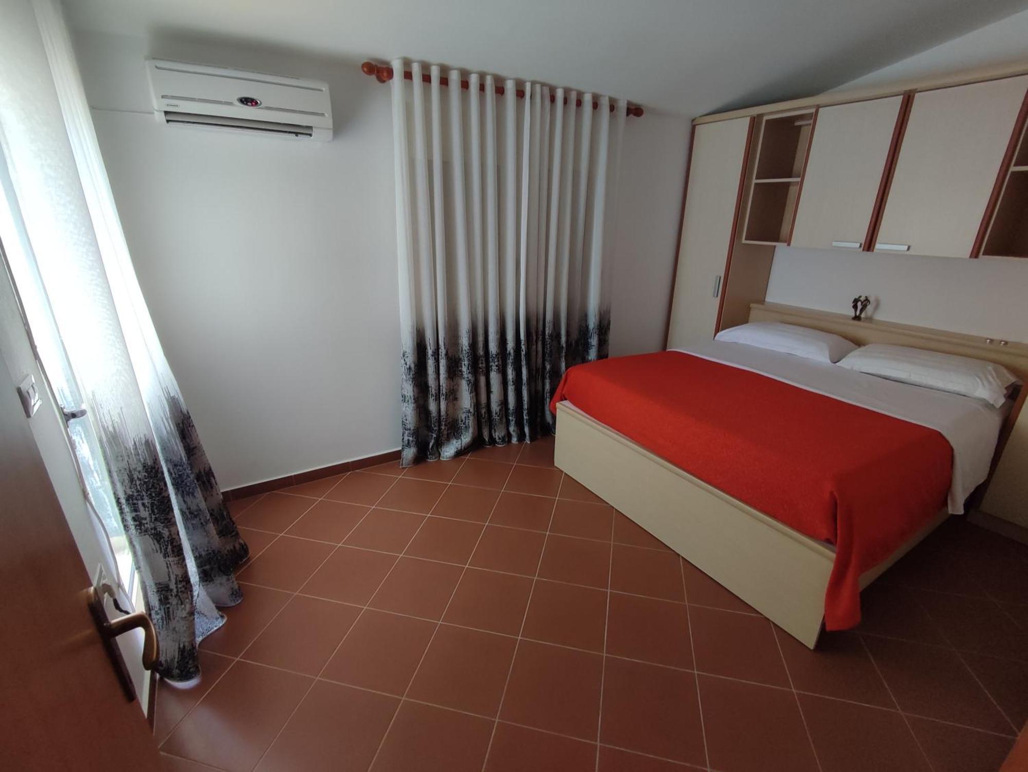 ساراندا Summer Gate Apartment المظهر الخارجي الصورة