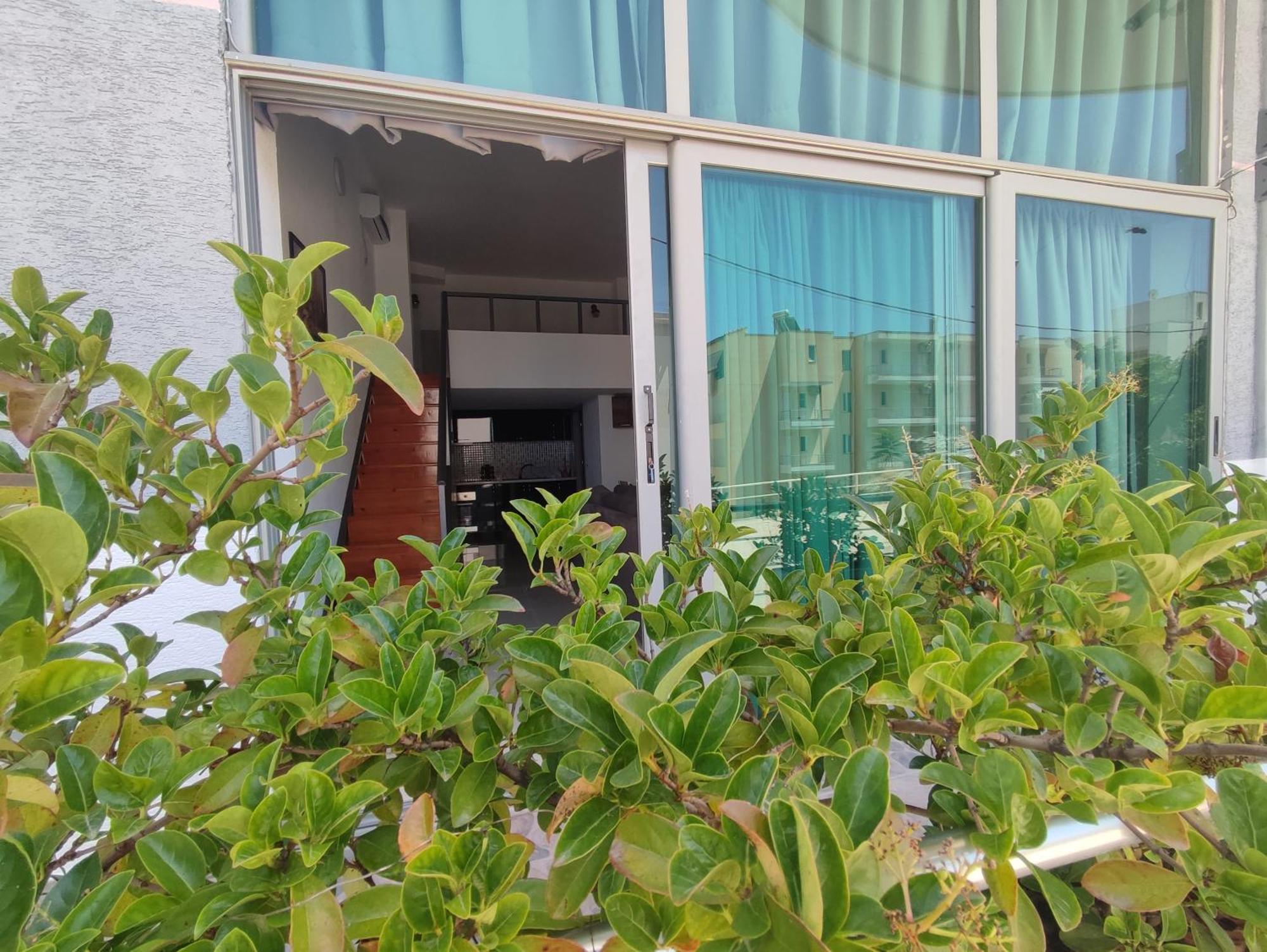 ساراندا Summer Gate Apartment المظهر الخارجي الصورة